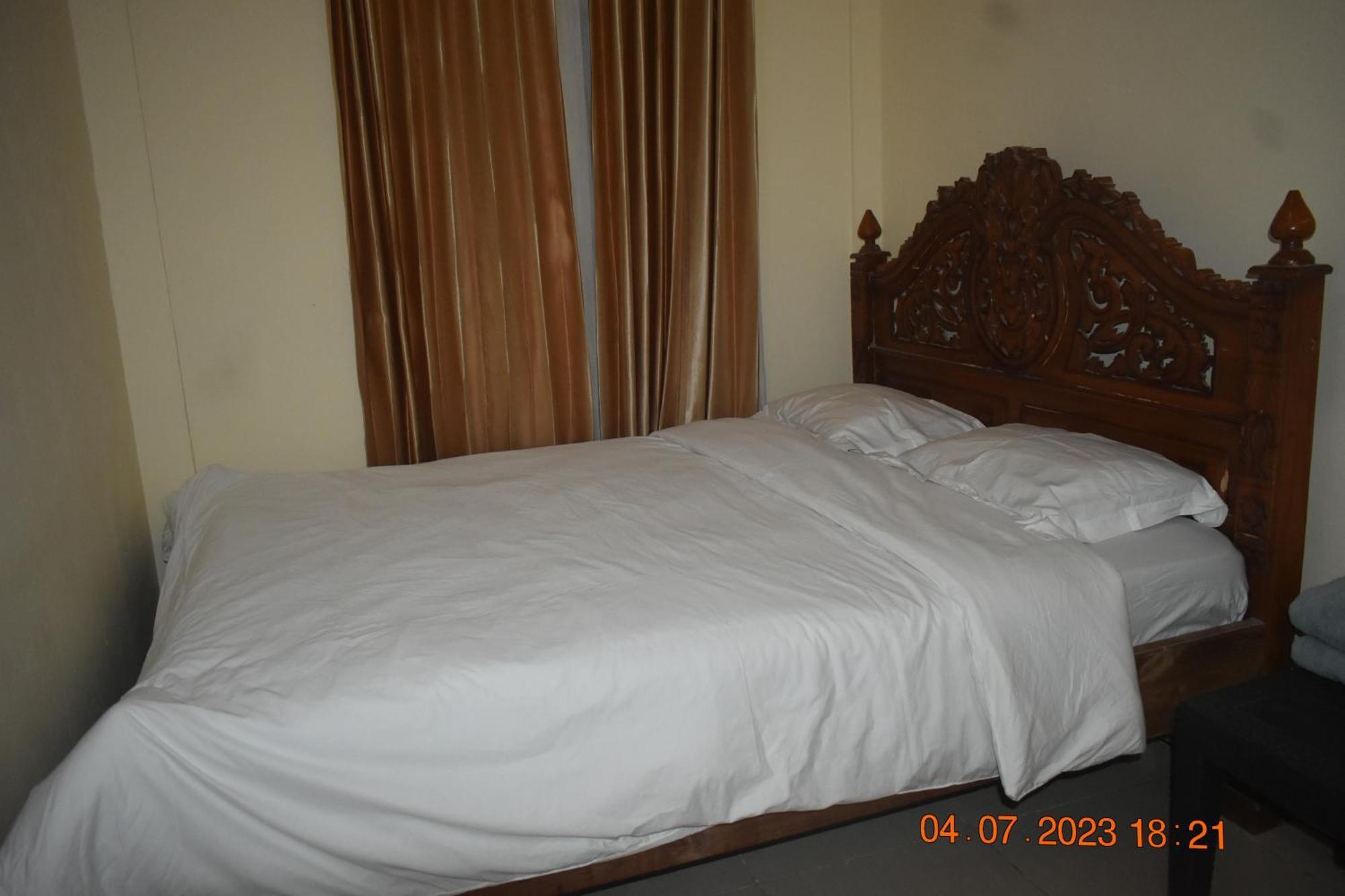 Four-G Home Stay & Komodo Tour Labuan Bajo Kültér fotó