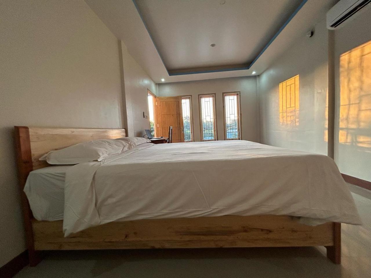 Four-G Home Stay & Komodo Tour Labuan Bajo Kültér fotó