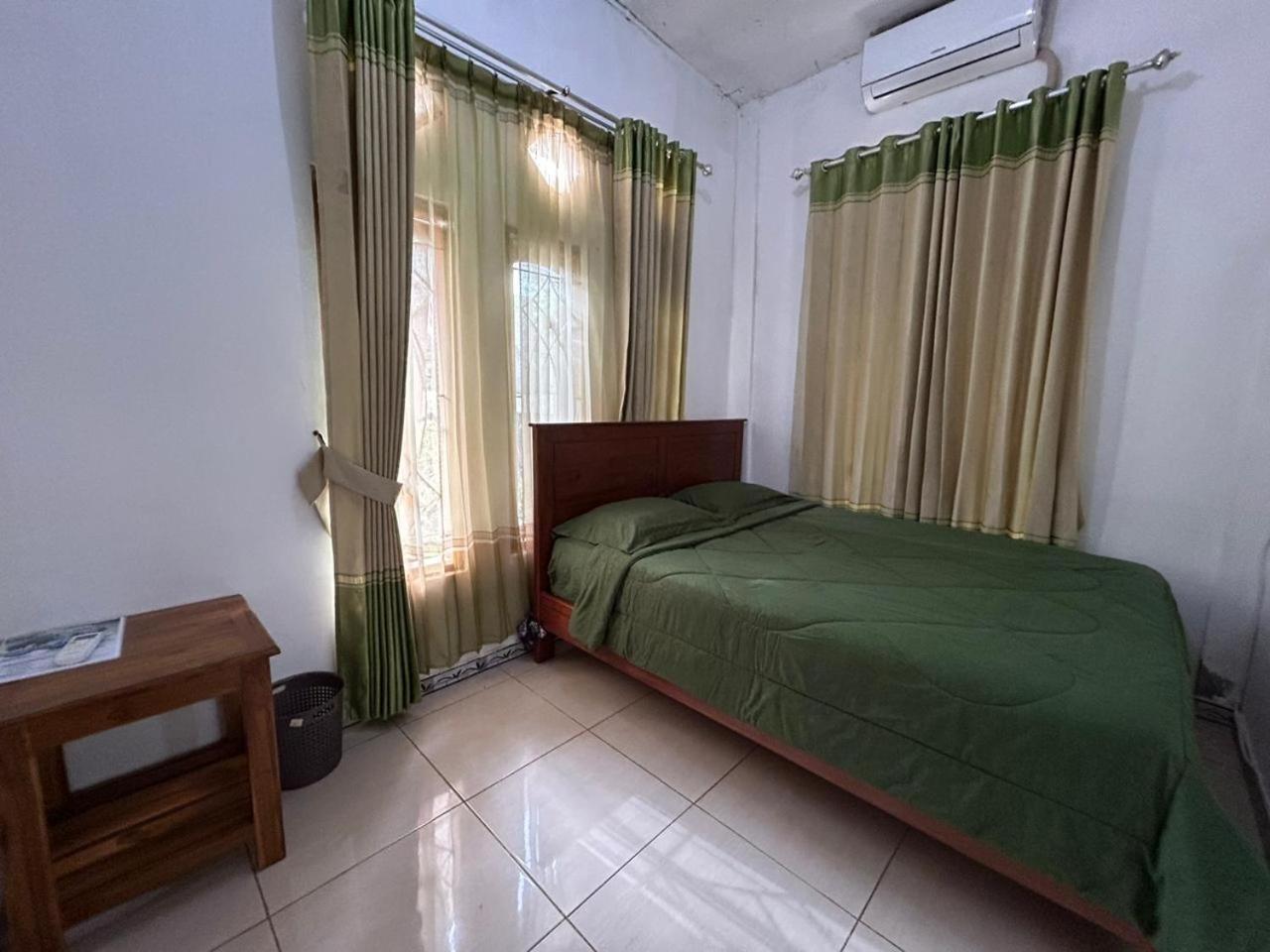Four-G Home Stay & Komodo Tour Labuan Bajo Kültér fotó